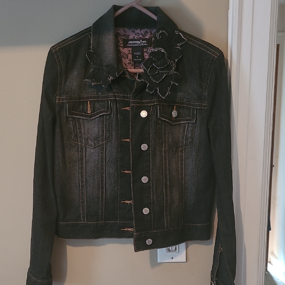 LONDONJEAN Black Jean Jacket Cropped Classic